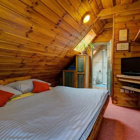 Leyla 3* Frymburk