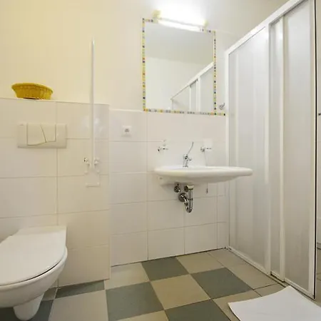 Leyla Hotel 3*